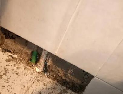 灯塔楼顶漏水维修公司分享下修复水管漏水的几种小方法